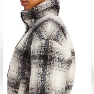 Bagatelle NYC Womens Cropped Plaid Puffer Jacket